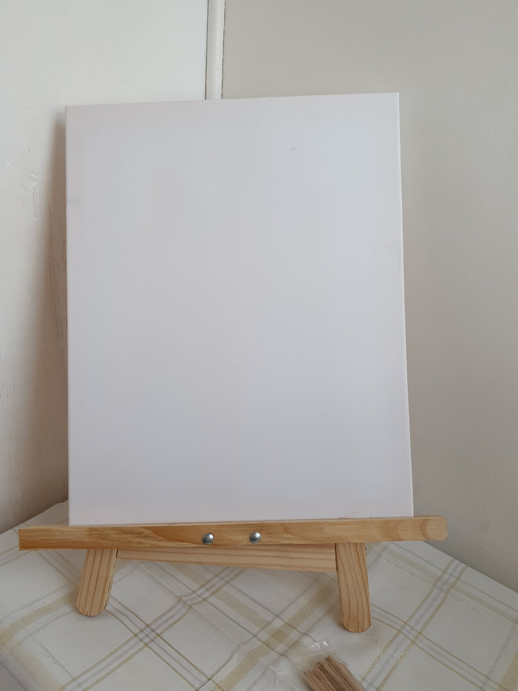 Wooden Easel Board with Canvas
